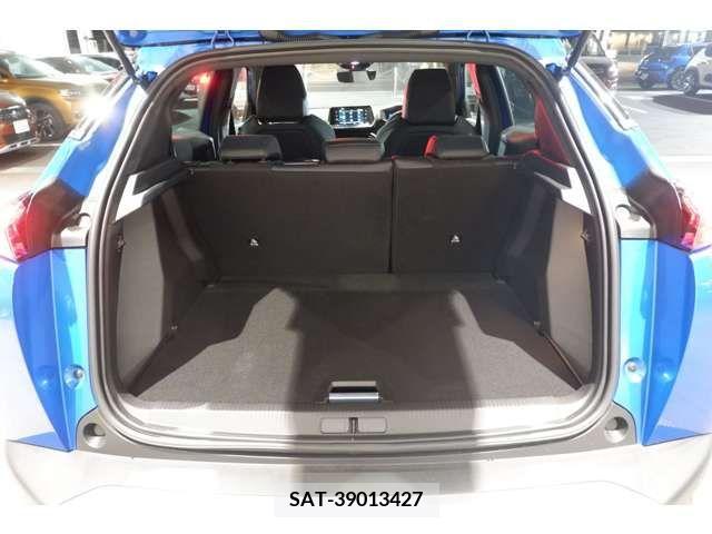 Peugeot 2008 2022-09 317401-14