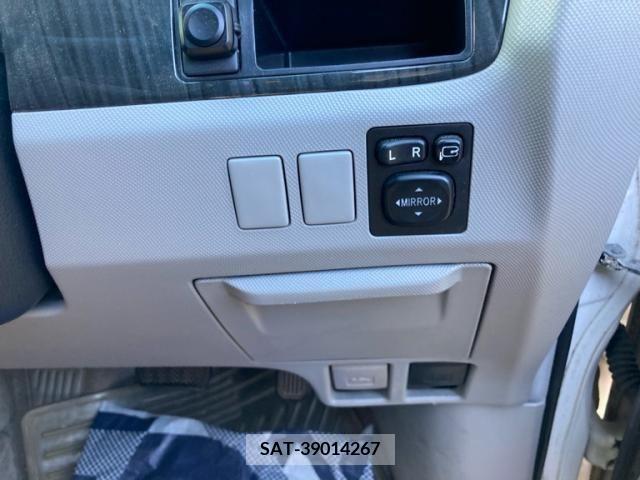 Toyota ESTIMA 2006-05 390699-21