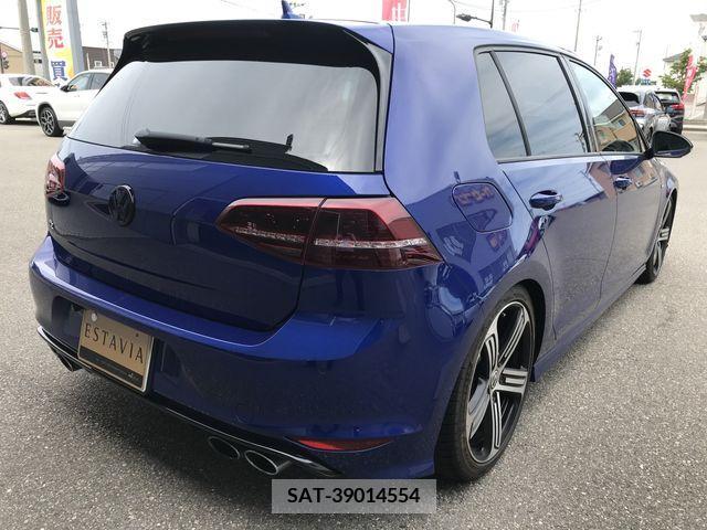VolksWagen GOLF R 2016-06 320268-2
