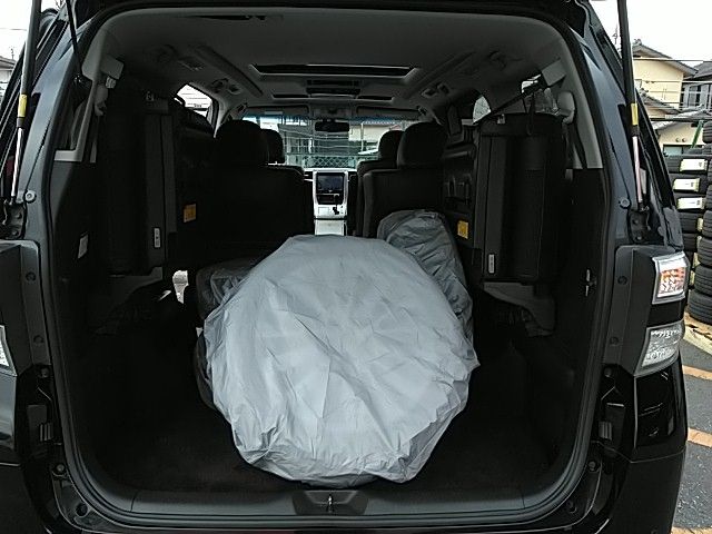 Toyota VELLFIRE 2014-02 183199-12