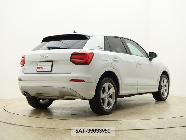 Audi Q2 2020-03 222316-6