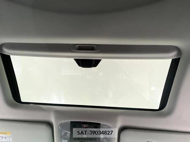 Toyota ALPHARD 2018-01 242490-2