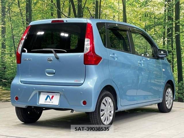 Nissan DAYZ 2018-06 323435-17