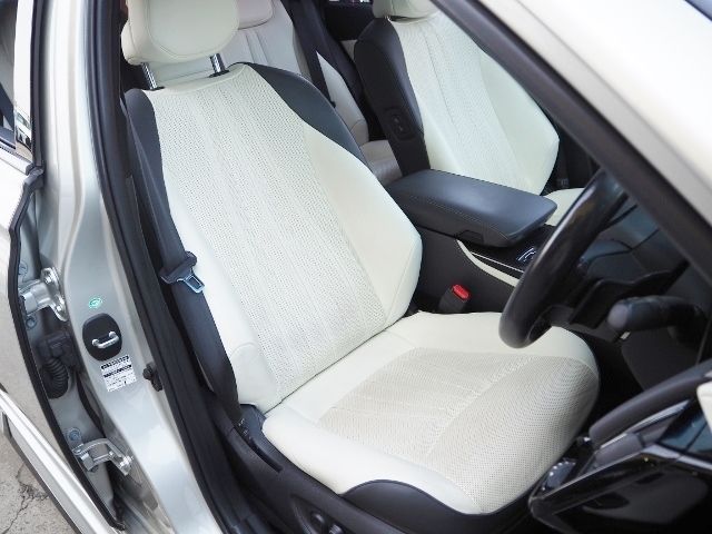 Toyota CROWN SEDAN 2018-10 1018-16