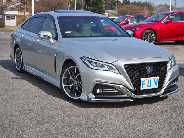 Toyota CROWN SEDAN 2018-10 1018-2