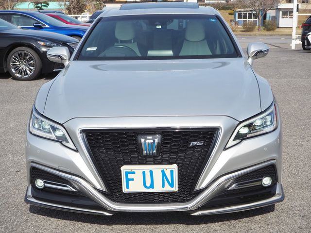 Toyota CROWN SEDAN 2018-10 1018-1