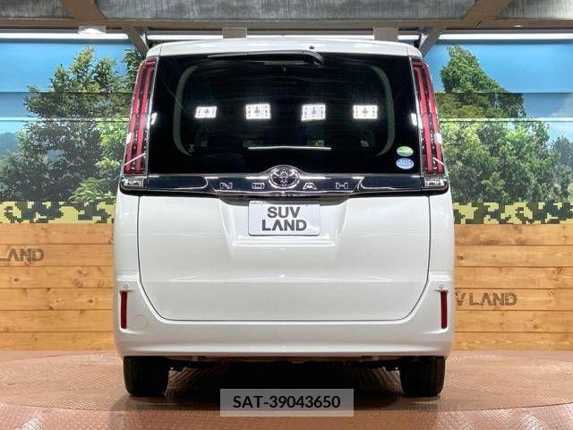 Toyota NOAH 2017-07 279457-15