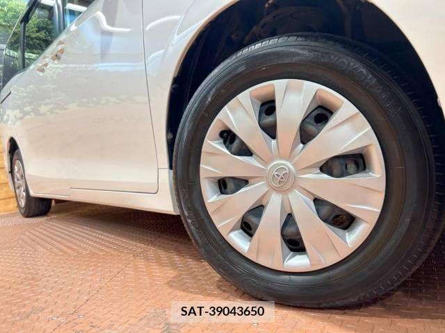 Toyota NOAH 2017-07 279457-13