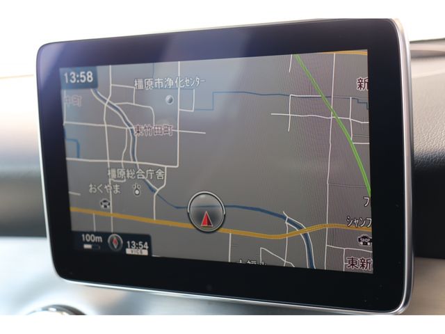 Mercedes Benz GLA-CLASS 2015-12 14865-12