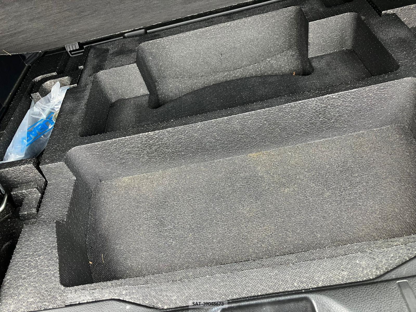Subaru FORESTER 2017-02 258196-16