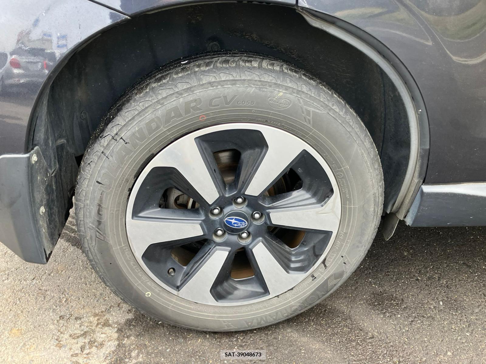 Subaru FORESTER 2017-02 258196-19