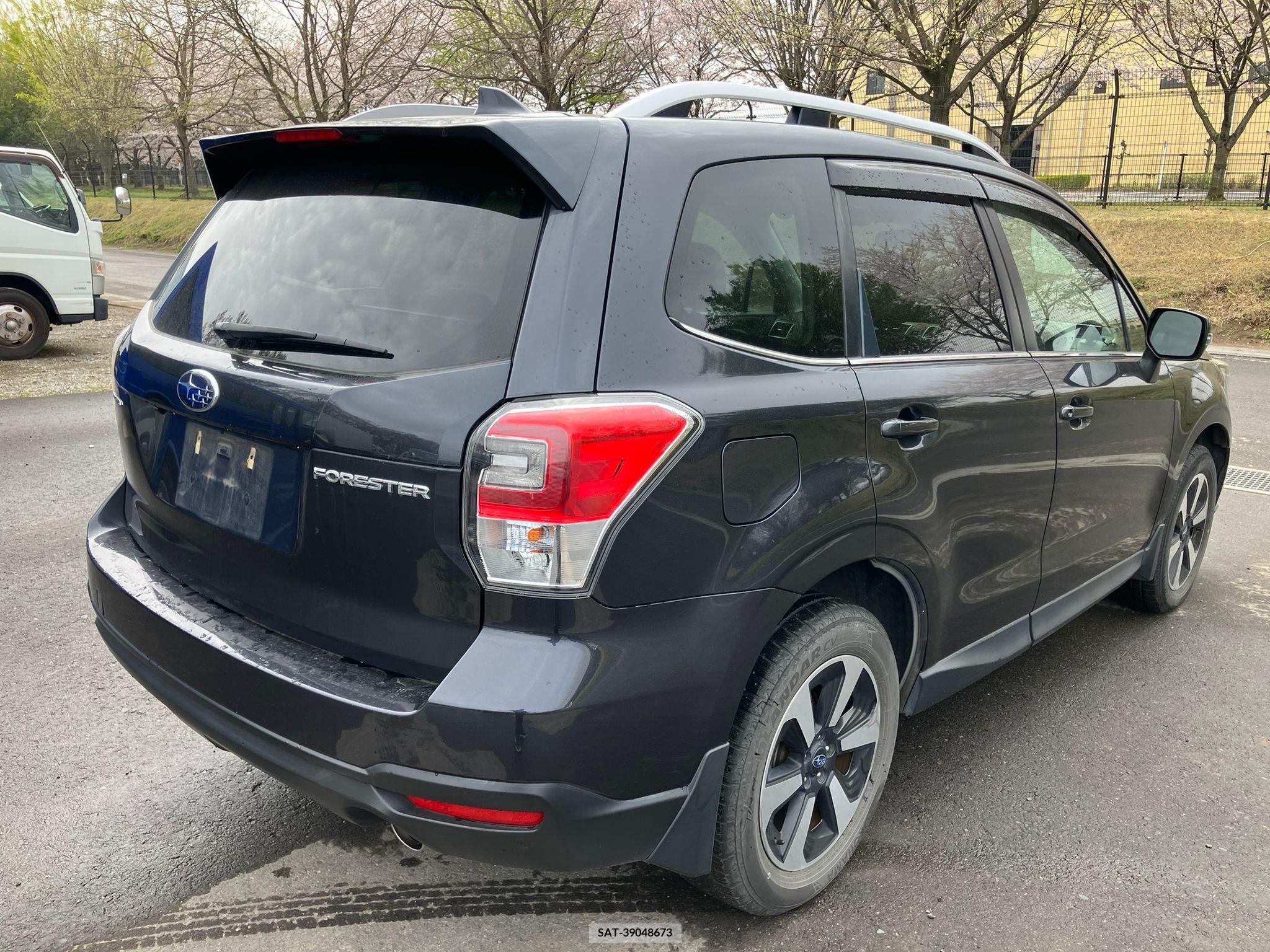 Subaru FORESTER 2017-02 258196-3