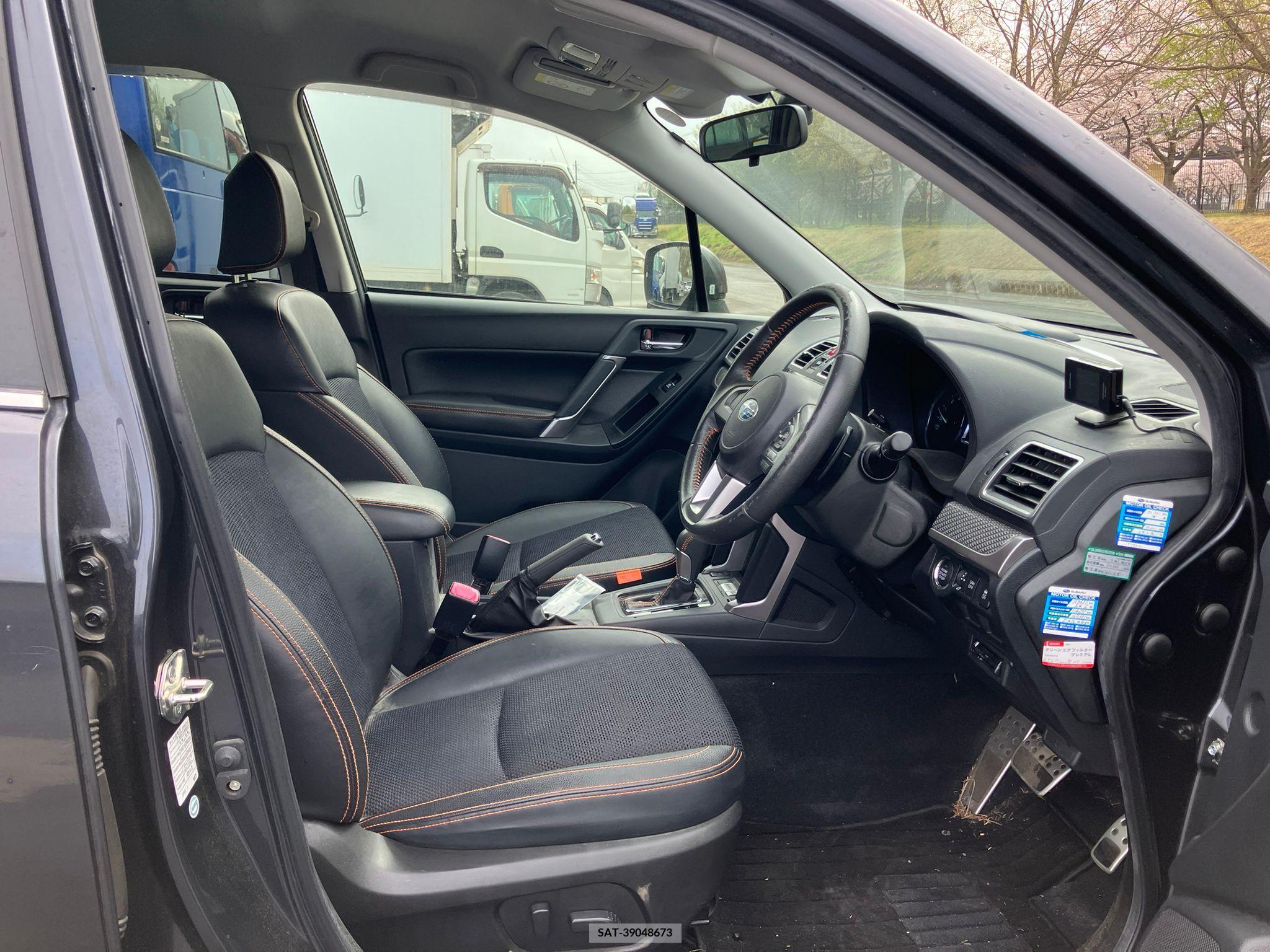Subaru FORESTER 2017-02 258196-8