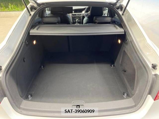 Audi A5 2011-08 294633-11