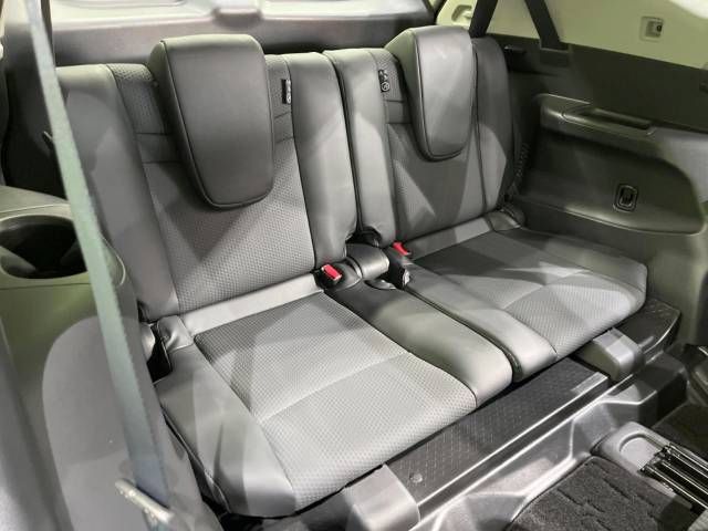 Nissan X-TRAIL 2017-09 9714-9