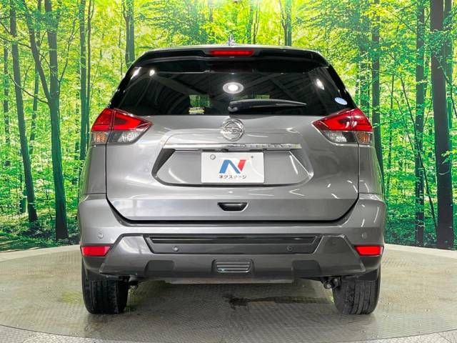 Nissan X-TRAIL 2017-09 9714-15