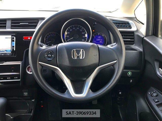 Honda FIT 2013-10 241418-13