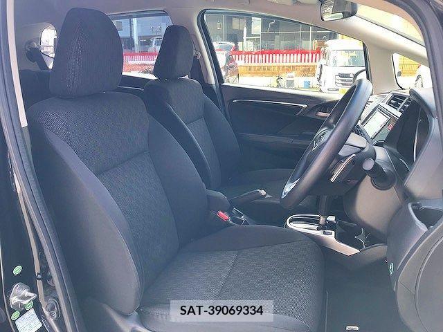 Honda FIT 2013-10 241418-3