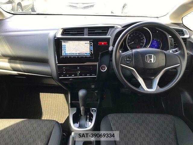 Honda FIT 2013-10 241418-1
