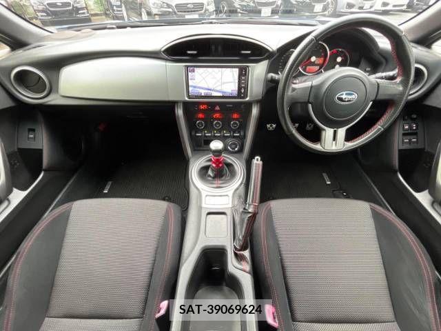 Subaru BRZ 2012-07 331028-1