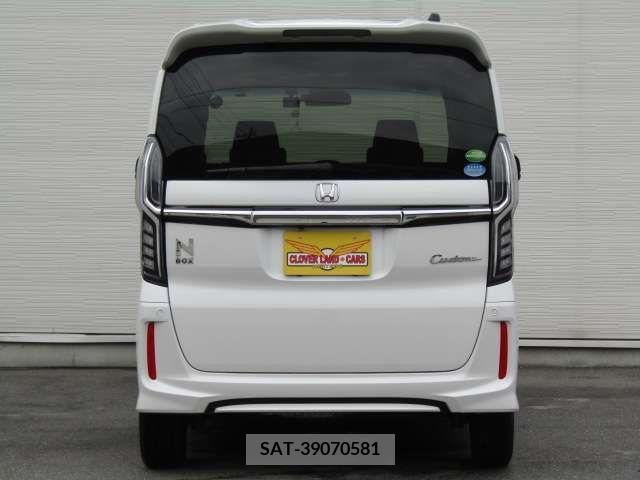 Honda N BOX CUSTOM 2020-02 307097-7