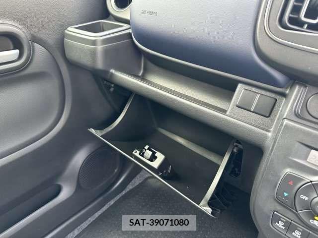 Suzuki ALTO 2022-04 383455-17