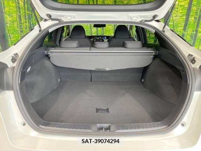 Toyota PRIUS 2016-04 281752-10