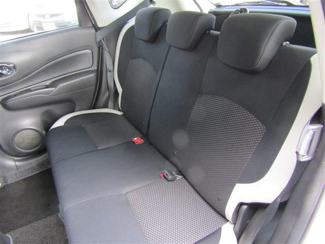Nissan NOTE 2018-10 196229-26