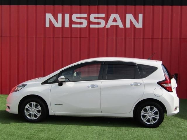 Nissan NOTE 2018-10 196229-19