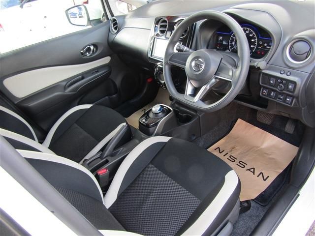 Nissan NOTE 2018-10 196229-5