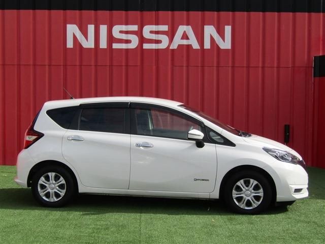 Nissan NOTE 2018-10 196229-20