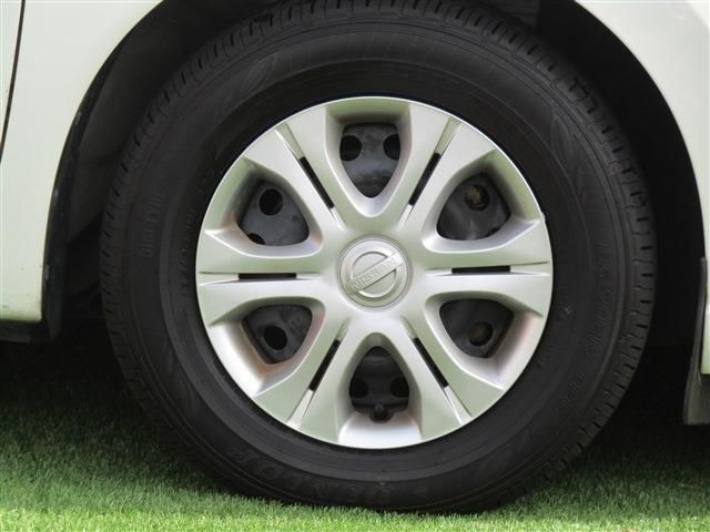 Nissan NOTE 2018-10 196229-8
