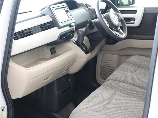 Honda N BOX 2019-01 191022-14