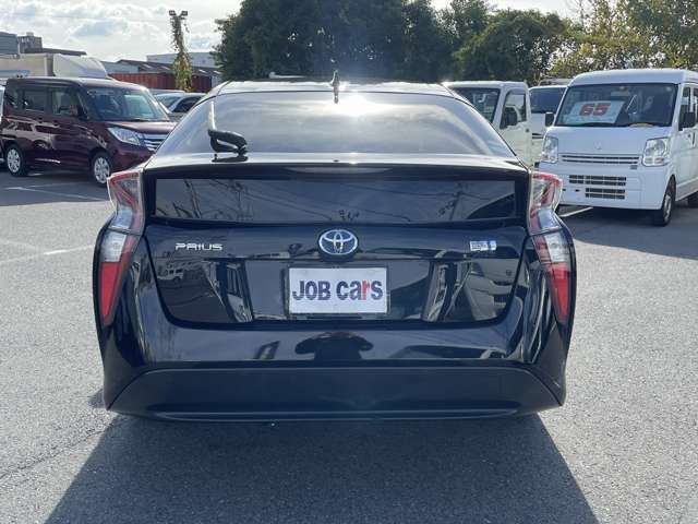 Toyota PRIUS 2017-01 20679-4