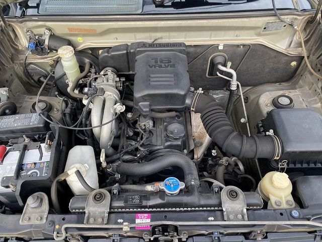 Mitsubishi PAJERO MINI 2009-02 186690-28