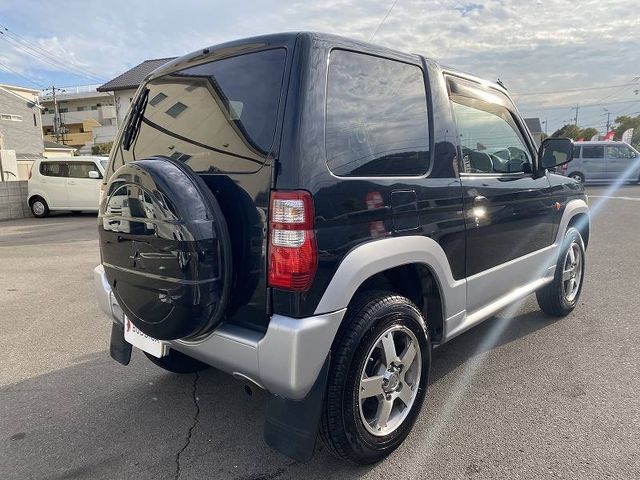 Mitsubishi PAJERO MINI 2009-02 186690-6