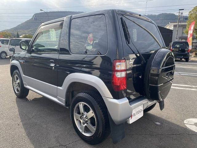 Mitsubishi PAJERO MINI 2009-02 186690-8
