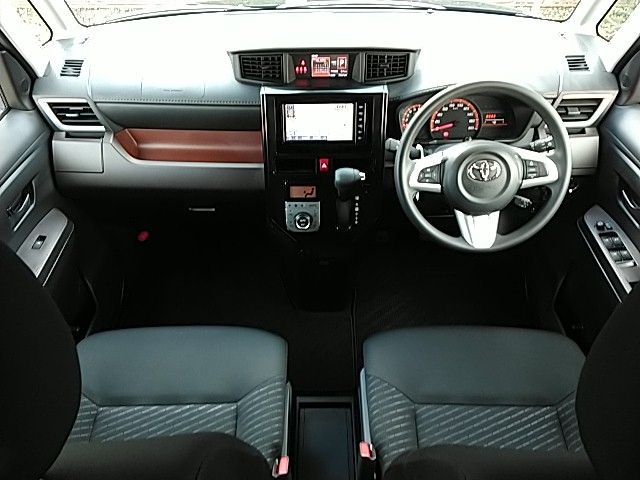 Toyota ROOMY 2019-10 182592-1