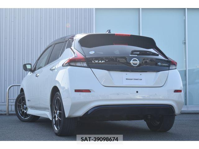 Nissan LEAF 2021-04 373284-26