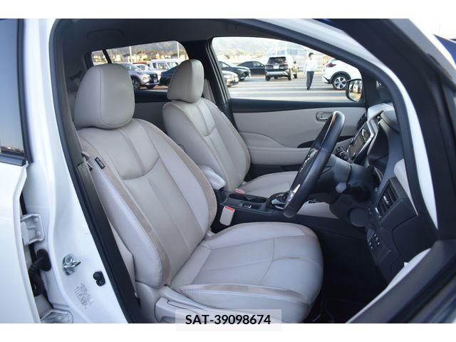 Nissan LEAF 2021-04 373284-16