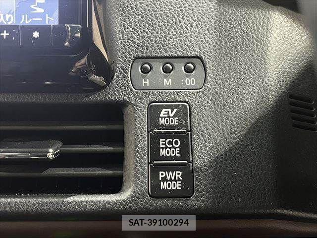 Toyota ESQUIRE 2018-01 455739-6