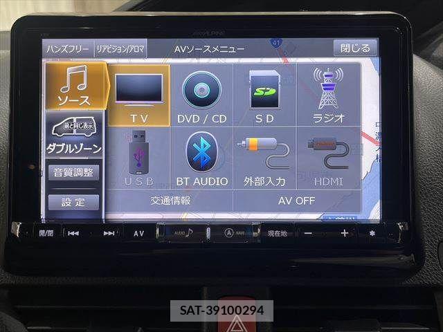 Toyota ESQUIRE 2018-01 455739-3
