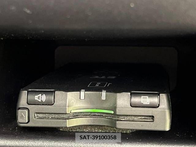 Toyota SPADE 2013-11 255218-4