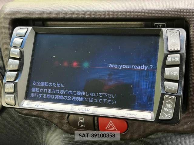 Toyota SPADE 2013-11 255218-2