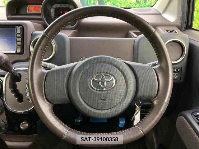 Toyota SPADE 2013-11 255218-11