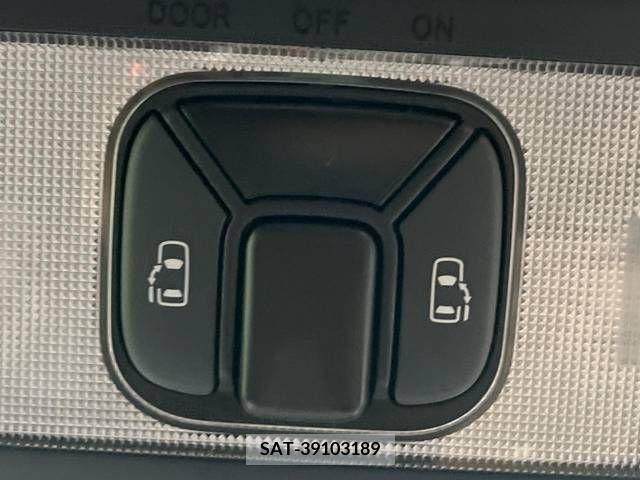 Toyota ESTIMA 2017-04 268713-4