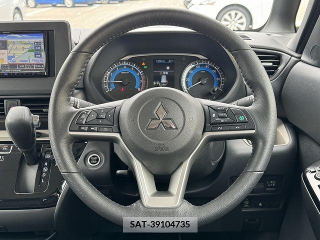 Mitsubishi DELICA MINI 2023-12 267476-11