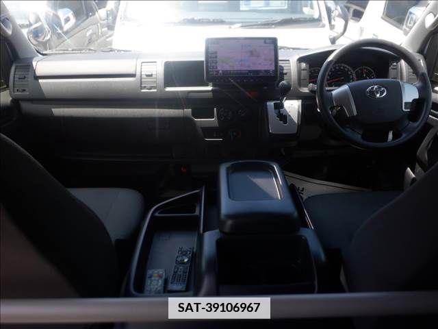 Toyota HIACE VAN 2019-09 351958-3