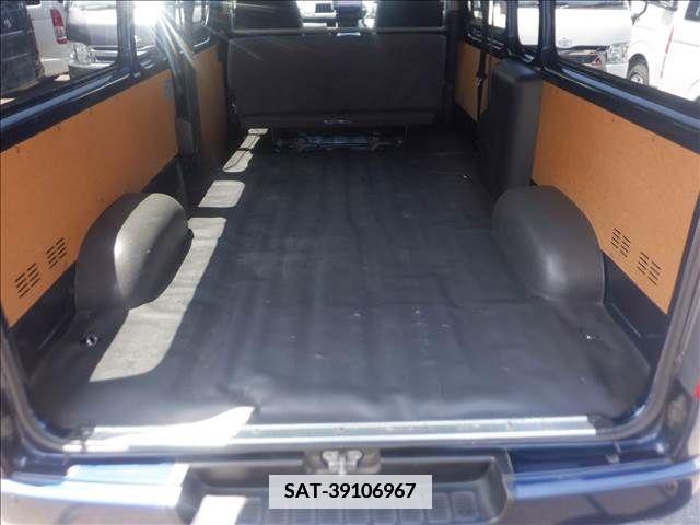 Toyota HIACE VAN 2019-09 351958-19