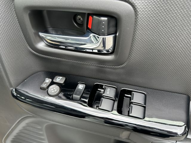 Suzuki SPACIA 2023-06 11665-17